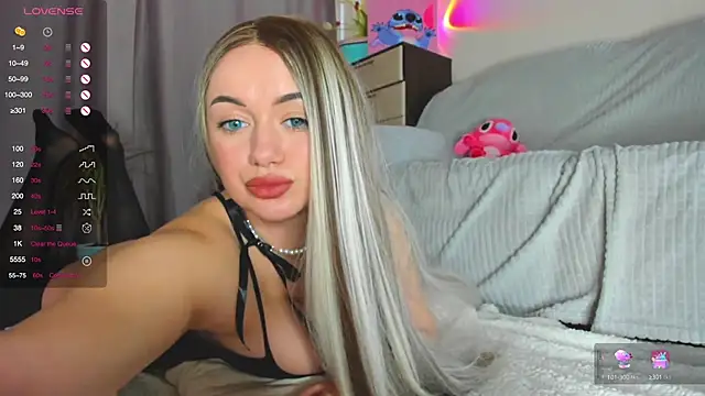 Snapshot of Maya_Willis chatting on March 2025 11:12:02 AM Maya Willis online show from March 2025 11:12:02 AM