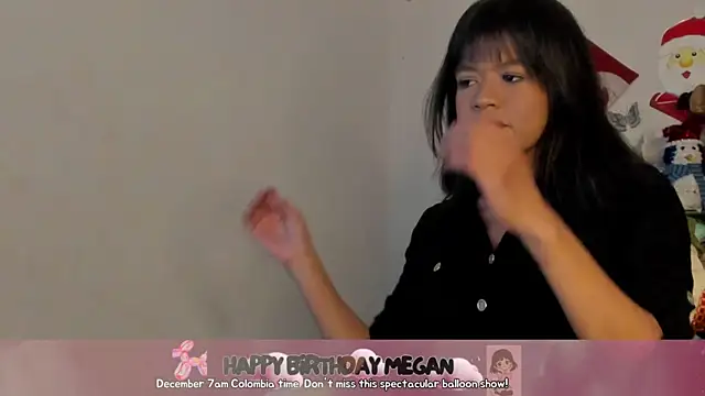 meganthompsonn22 online show from December 2025 11:46:02 PM