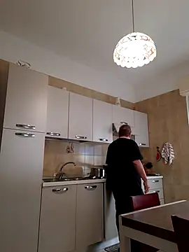 bluangelo online show from October 2025 08:15:01 AM