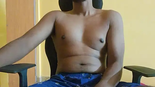 Snapshot of Aloneguy_bangalore chatting on October 2025 07:05:01 PM Aloneguy bangalore online show from October 2025 07:05:01 PM