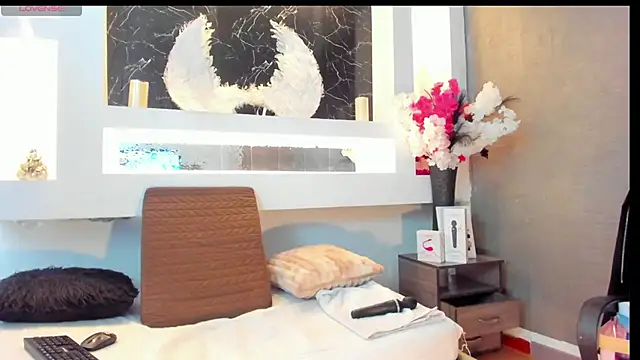 Cinthya mjs online show from December 2025 12:43:02 PM