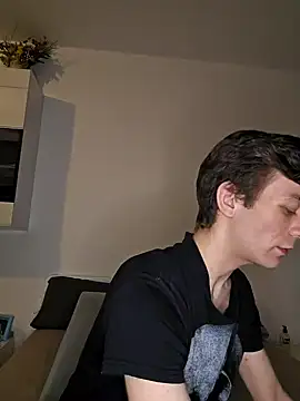 nickdtr online show from February 2025 08:21:01 PM