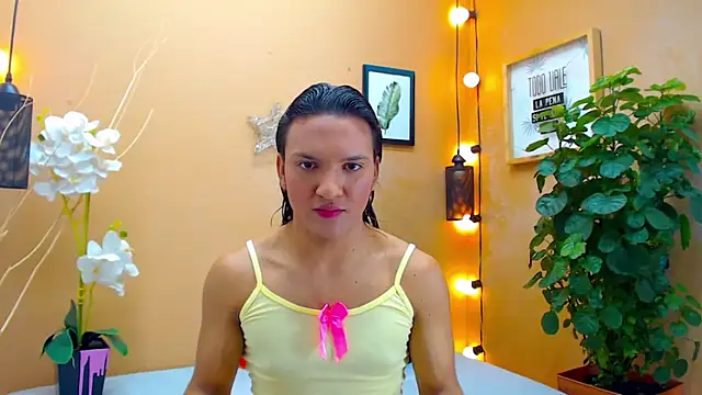 aslyhernandez 7 online show from October 2025 12:36:02 PM