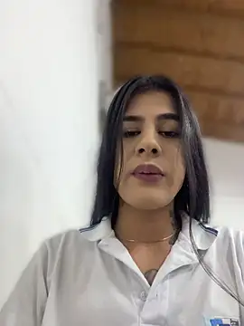 daniigarcia online show from May 2026 01:07:02 PM