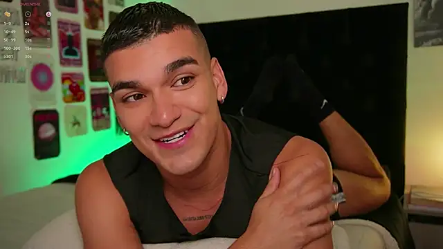 AlaJames X online show from December 2024 01:29:01 AM