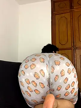 Snapshot of Mrskary chatting on September 2025 11:20:02 PM Mrskary online show from September 2025 11:20:02 PM