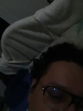 beautiful hands  online show from April 2026 03:31:02 AM