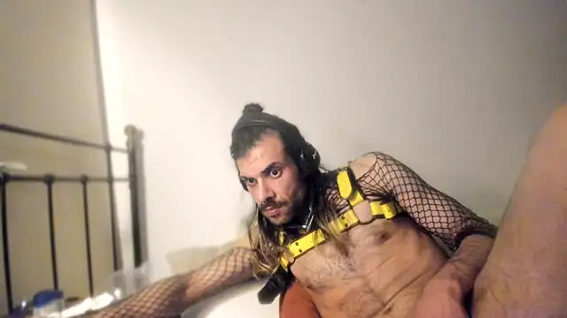 Snapshot of P4RtYBOII92 chatting on January 2025 11:38:02 AM P4RtYBOII92 online show from January 2025 11:38:02 AM