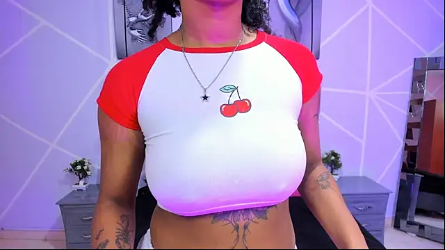 Snapshot of Elith_noa chatting on January 2025 07:21:02 PM Elith noa online show from January 2025 07:21:02 PM