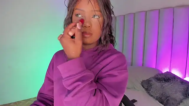 Snapshot of briannajackson_ chatting on February 2025 03:28:02 PM briannajackson online show from February 2025 03:28:02 PM