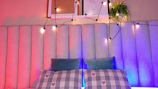 Snapshot of briannajackson_ chatting on September 2025 11:48:01 AM briannajackson online show from September 2025 11:48:01 AM