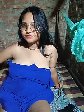 Cuterinki online show from May 2026 08:39:01 PM