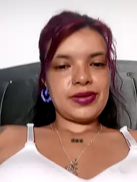 Snapshot of Athena_77 chatting on December 2024 11:17:02 AM Athena 77 online show from December 2024 11:17:02 AM