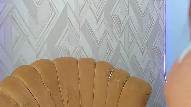 Snapshot of _miaquevedo_ chatting on January 2025 05:48:01 PM miaquevedo online show from January 2025 05:48:01 PM