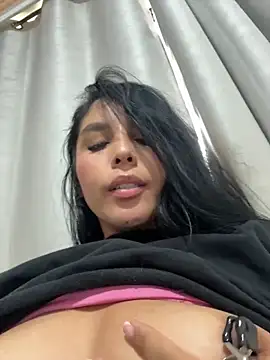 miaquevedo  online show from June 2026 08:14:02 PM