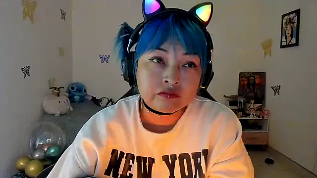 Shaddycute  online show from September 2025 10:37:01 AM