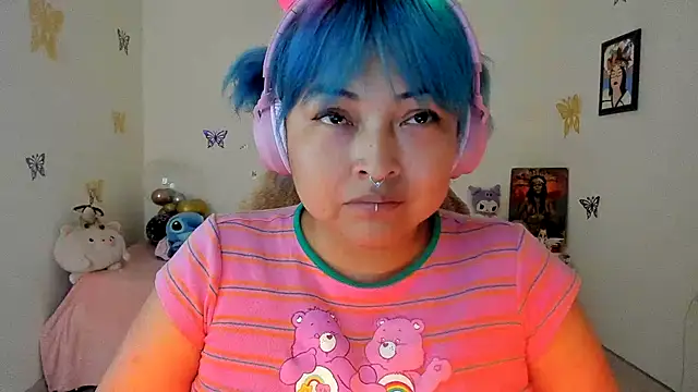 Shaddycute  online show from September 2025 03:17:01 PM