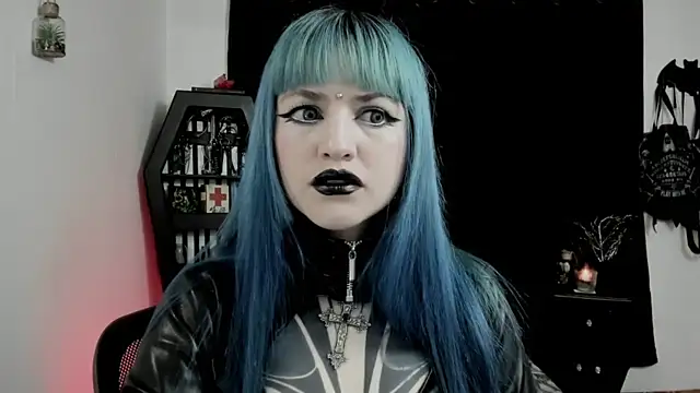 DimmuandDarkness online show from April 2026 01:39:01 AM