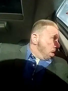 Snapshot of gettinit2wice chatting on December 2024 10:08:02 AM gettinit2wice online show from December 2024 10:08:02 AM