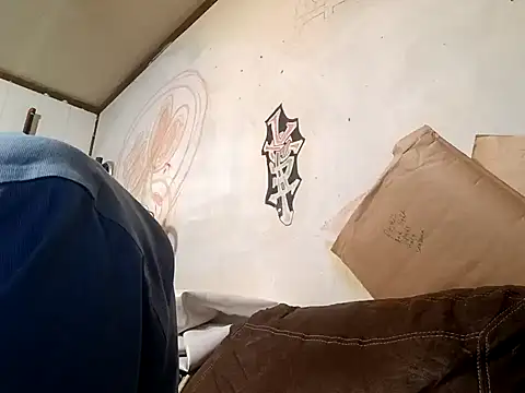 Snapshot of gettinit2wice chatting on December 2024 01:17:01 PM gettinit2wice online show from December 2024 01:17:01 PM