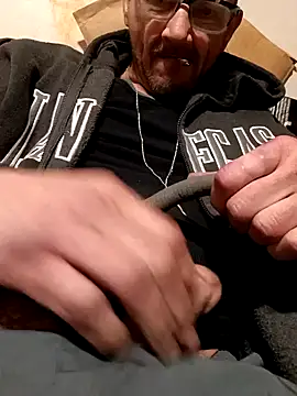 Snapshot of gettinit2wice chatting on January 2025 06:17:01 PM gettinit2wice online show from January 2025 06:17:01 PM