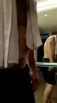 Snapshot of gettinit2wice chatting on January 2025 01:37:02 PM gettinit2wice online show from January 2025 01:37:02 PM