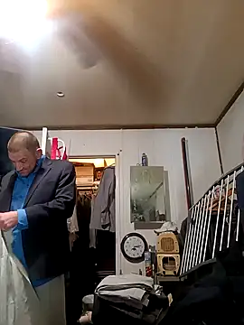 Snapshot of gettinit2wice chatting on February 2025 11:04:02 PM gettinit2wice online show from February 2025 11:04:02 PM