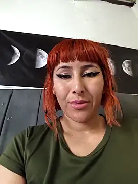 florecita9 online show from October 2025 09:27:02 PM