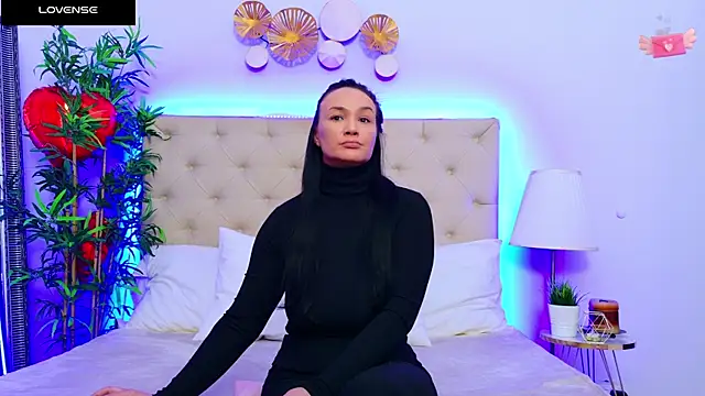 DaliyaArabian online show from March 2025 01:06:02 PM