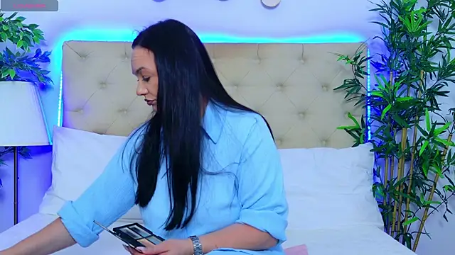Snapshot of DaliyaArabian chatting on June 2026 12:08:01 PM DaliyaArabian online show from June 2026 12:08:01 PM