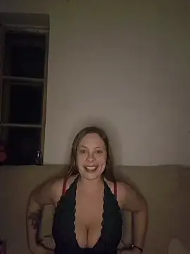 katiestevens online show from December 2025 10:50:01 PM