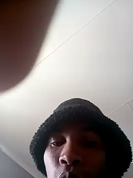 hoittytoittyxx online show from September 2025 11:37:01 AM