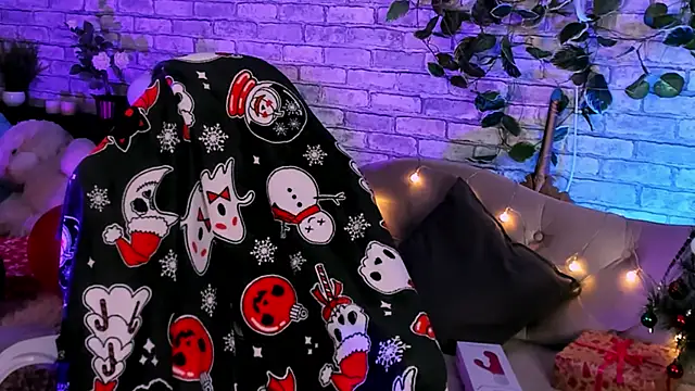 Alex Howell online show from January 2025 08:48:02 PM