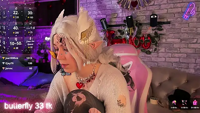 Alex Howell online show from March 2025 03:11:02 AM