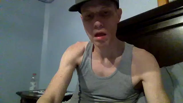 Snapshot of kollzCloudzz chatting on June 2026 02:05:01 AM kollzCloudzz online show from June 2026 02:05:01 AM