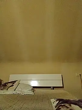 Snapshot of SexyLucie2024 chatting on October 2025 08:23:01 AM SexyLucie2024 online show from October 2025 08:23:01 AM