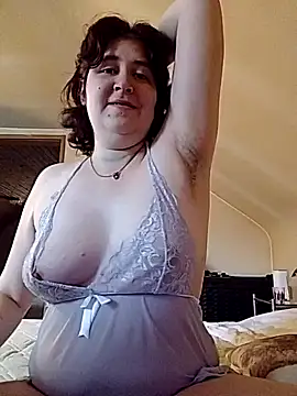 Snapshot of SexyLucie2024 chatting on October 2025 07:17:02 AM SexyLucie2024 online show from October 2025 07:17:02 AM