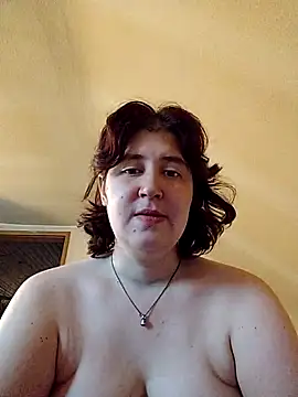 Snapshot of SexyLucie2024 chatting on October 2025 07:51:01 AM SexyLucie2024 online show from October 2025 07:51:01 AM