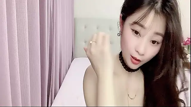 Snapshot of aisha123123 chatting on February 2025 03:04:02 PM aisha123123 online show from February 2025 03:04:02 PM