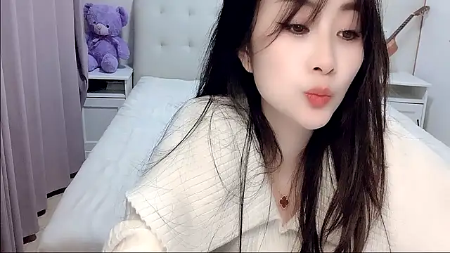 Snapshot of aisha123123 chatting on October 2025 02:40:01 PM aisha123123 online show from October 2025 02:40:01 PM