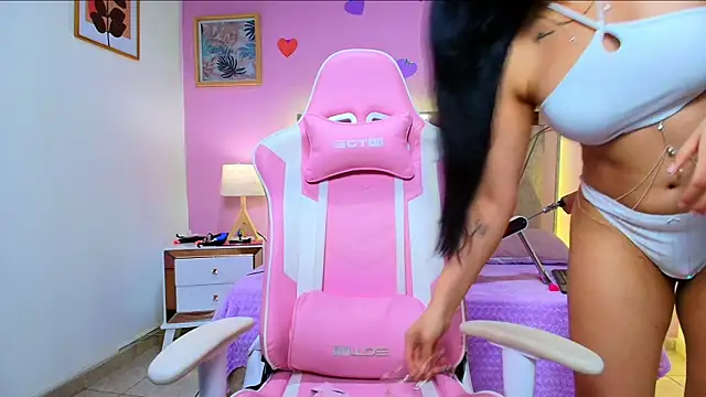 Miia harper  online show from February 2025 11:41:02 AM