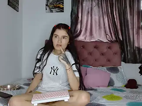 saritapretyy online show from September 2025 08:41:01 PM