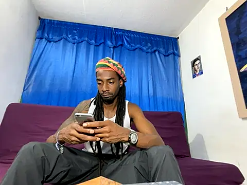 Snapshot of Malkon_Big chatting on September 2025 01:27:02 AM Malkon Big online show from September 2025 01:27:02 AM