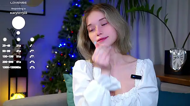 EdlinHargus online show from December 2024 01:59:02 AM