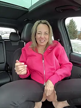 Cherry-red-xo online show from January 2025 08:15:02 PM