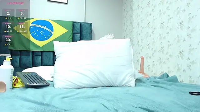 La Crespa x online show from February 2025 03:21:01 PM