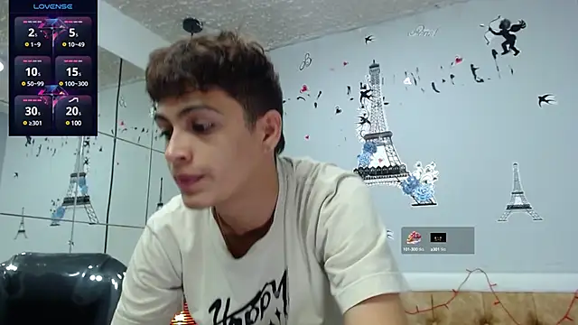Snapshot of SkinnyBoy_ chatting on February 2025 03:31:01 PM SkinnyBoy online show from February 2025 03:31:01 PM