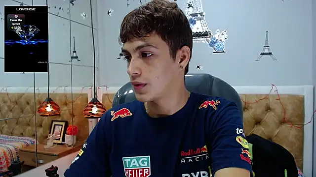 Snapshot of SkinnyBoy_ chatting on February 2025 07:04:02 PM SkinnyBoy online show from February 2025 07:04:02 PM