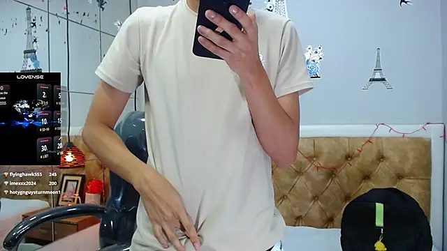 Snapshot of SkinnyBoy_ chatting on March 2025 07:31:02 PM SkinnyBoy online show from March 2025 07:31:02 PM