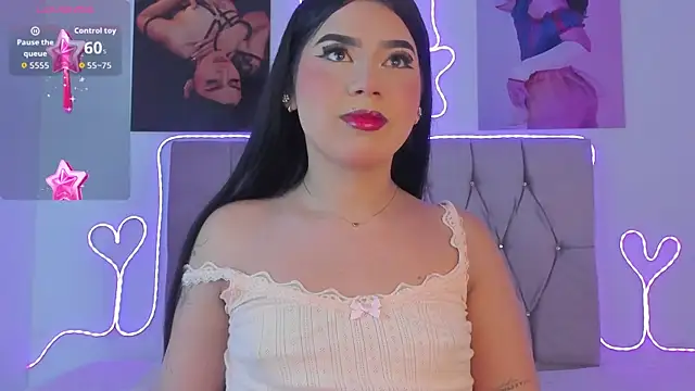 Snapshot of Ashley_piinkk_ chatting on May 2026 08:11:01 AM Ashley piinkk online show from May 2026 08:11:01 AM
